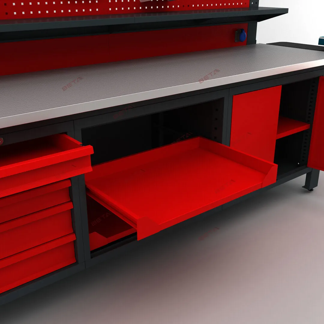 Movable Shelf Workbench
